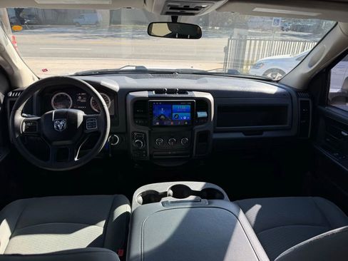 Used 2018 RAM 1500 Express w/ Express Value Package image 11