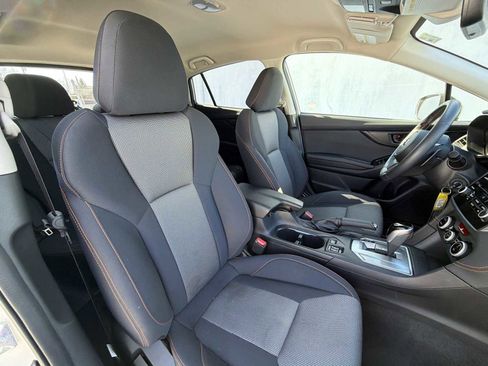 Used 2023 Subaru Crosstrek 2.0i Premium image 17