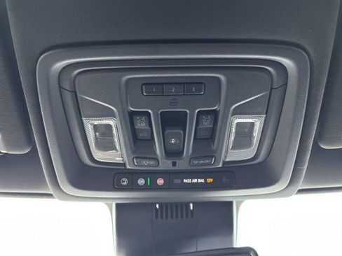 Used 2022 GMC Sierra 1500 AT4 w/ AT4 Premium Package AWD/4WD image 49