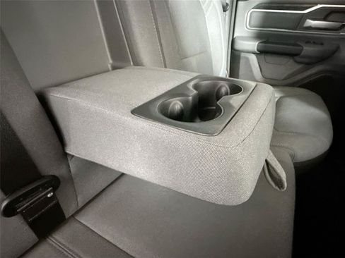 Used 2021 RAM 1500 Big Horn RWD image 34