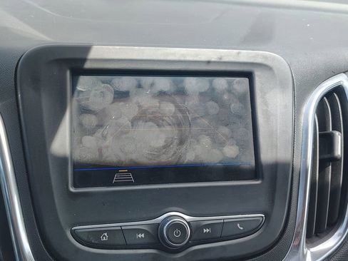 Used 2021 Chevrolet Equinox LT AWD/4WD image 14