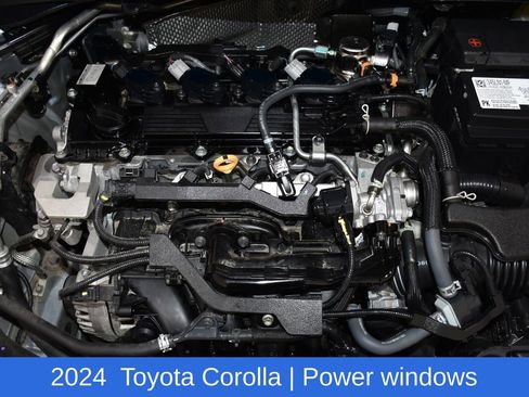 Used 2024 Toyota Corolla LE image 7