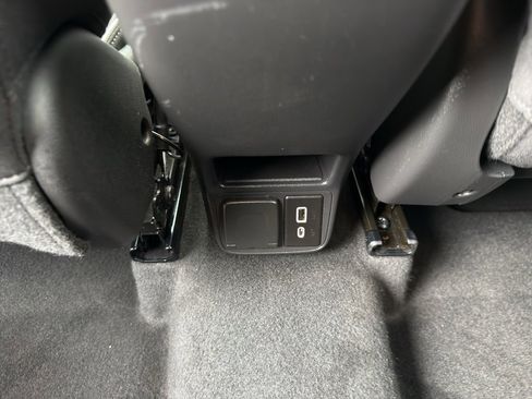 Certified 2024 Chevrolet TrailBlazer LT w/ Convenience Package image 32