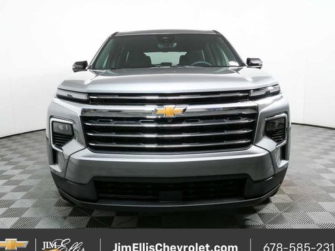 New 2026 Chevrolet Traverse LT w/ Driver Confidence Package FWD image 35