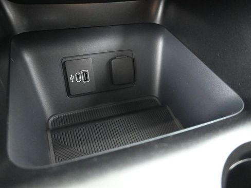 New 2026 Ford Explorer Active image 17