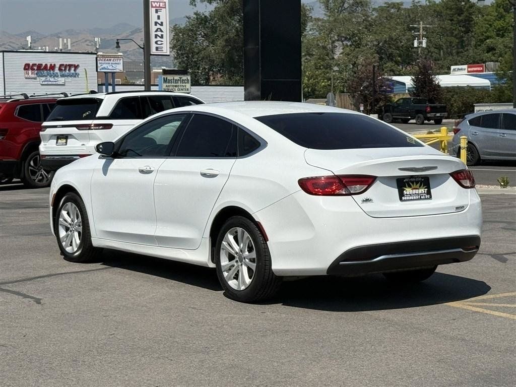 Used 2016 Chrysler 200 Limited FWD image 5
