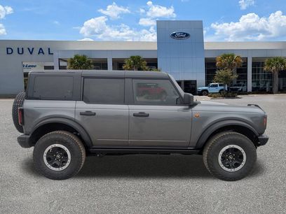 New 2025 Ford Bronco Badlands w/ Sasquatch Package