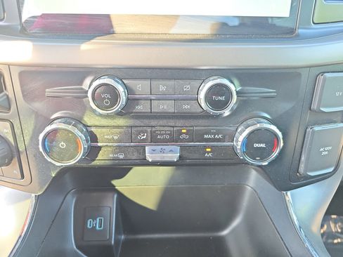 Used 2024 Ford F150 XLT w/ Mobile Office Package AWD/4WD image 19