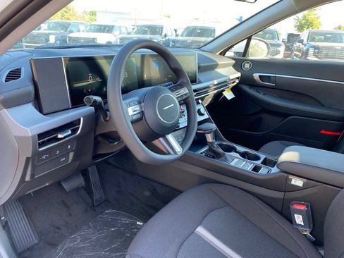 New 2026 Hyundai Sonata SE FWD image 9