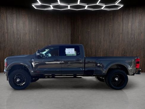 Used 2026 Ford F450 Lariat w/ Lariat Premium Package AWD/4WD image 5