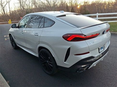 New 2026 BMW X6 xDrive40i w/ Executive Package image 4