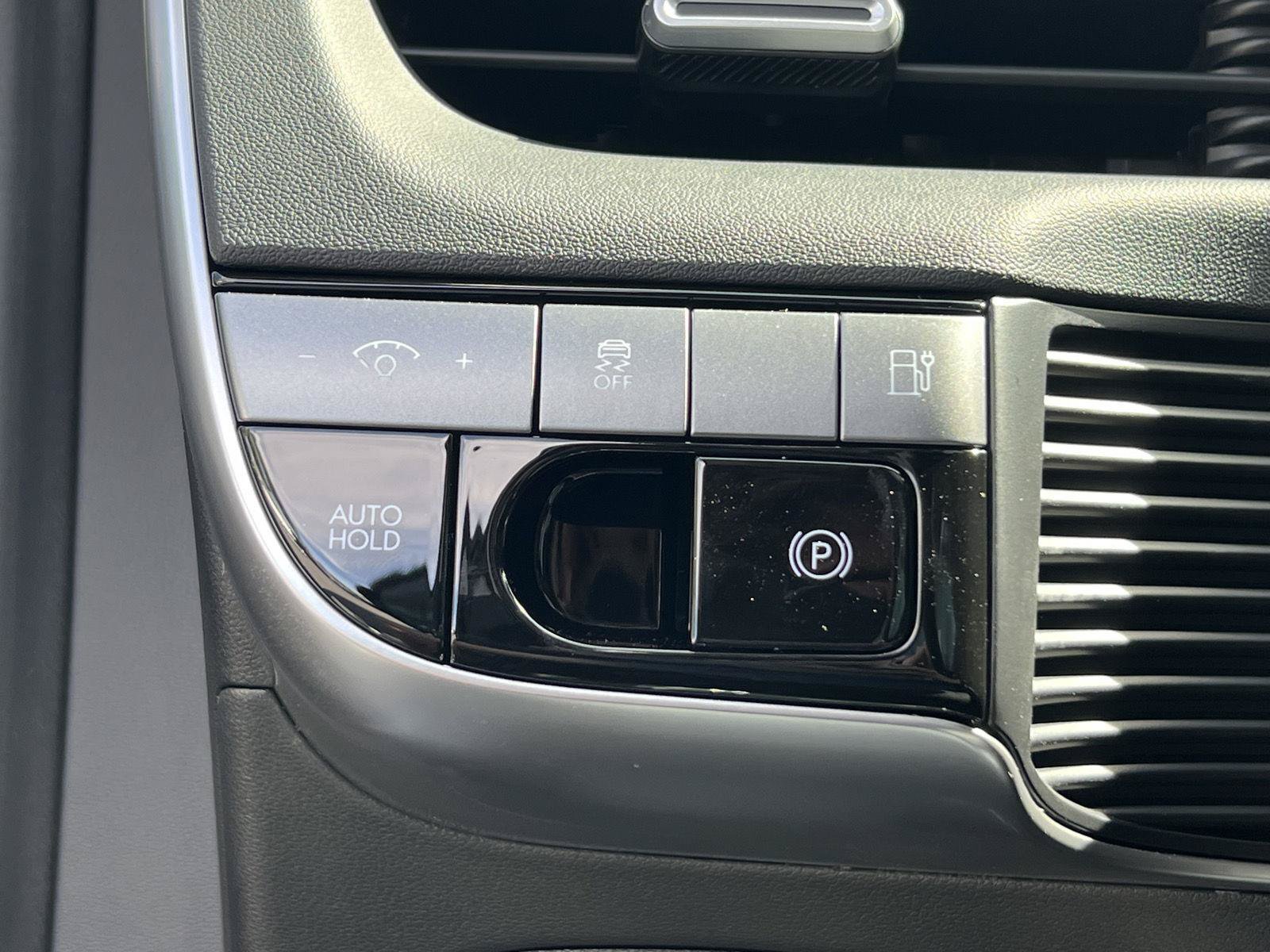 New 2027 Hyundai Ioniq 5 SE AWD/4WD image 26