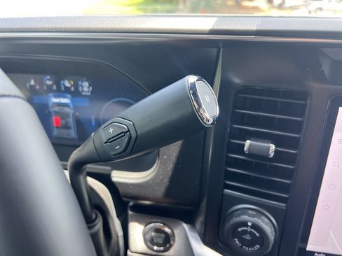 New 2026 Ford F250 Platinum AWD/4WD image 13