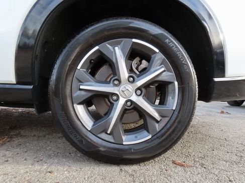 Used 2023 Honda HR-V EX-L image 9