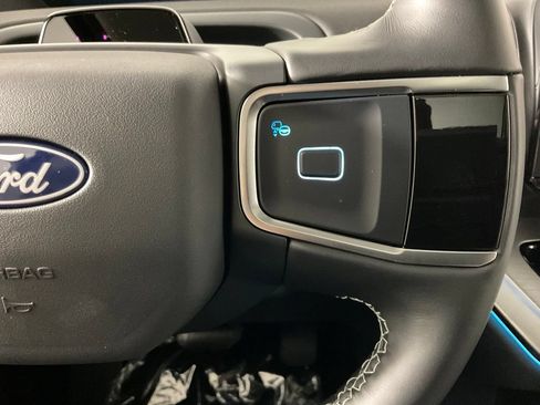 New 2027 Ford Expedition Platinum w/ Driver's Package RWD image 27