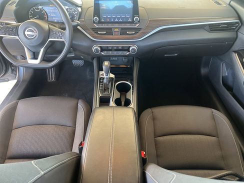 Certified 2023 Nissan Altima 2.5 SV image 18