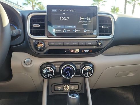 New 2026 Hyundai Venue SEL image 13