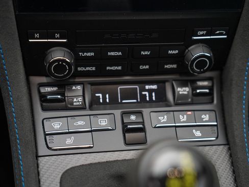 Certified 2025 Porsche 718 Cayman GT4 RS image 20