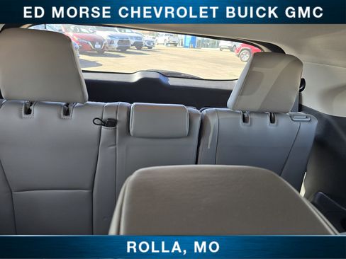 Used 2023 Toyota Highlander XLE image 26