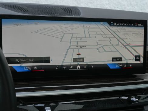 Used 2024 BMW X5 xDrive40i AWD/4WD image 24