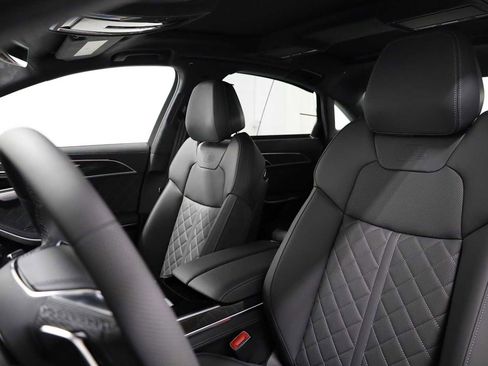New 2025 Audi S8 image 5