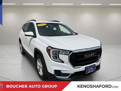 Used 2022 GMC Terrain SLE w/ Driver Convenience Package AWD/4WD image 3