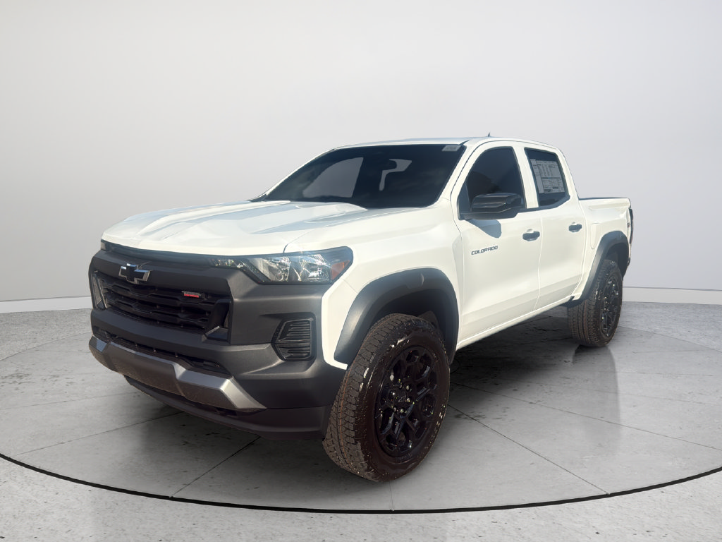 New 2026 Chevrolet Colorado Trail Boss AWD/4WD image 3