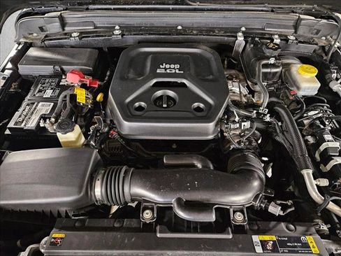 Used 2021 Jeep Wrangler Unlimited Rubicon image 20