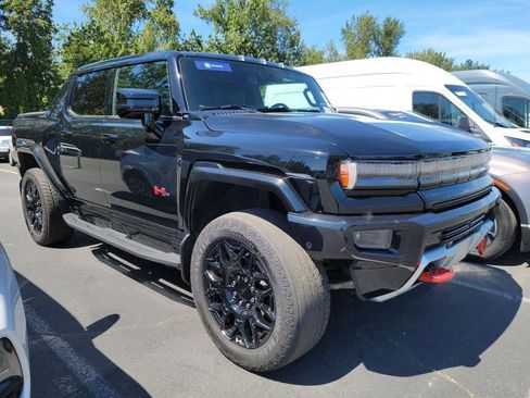 Used 2024 GMC Hummer EV 2X w/ LPO, Sport Package AWD/4WD image 9