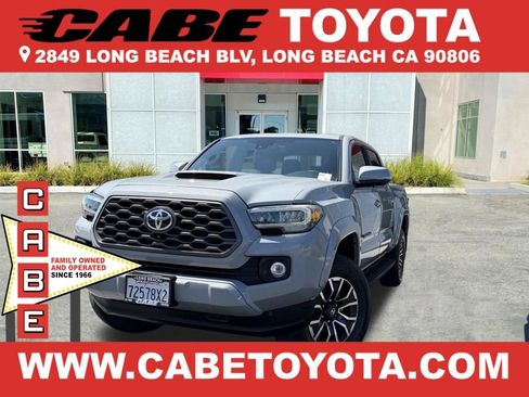 Used 2020 Toyota Tacoma TRD Sport w/ TRD Premium Sport Package image 6