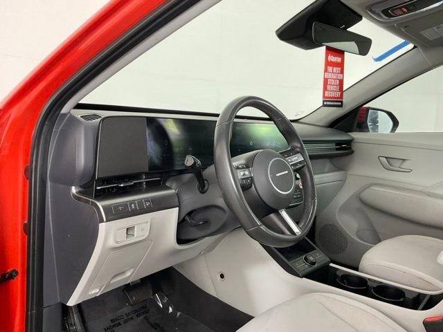 Used 2024 Hyundai Kona SEL w/ Convenience Package FWD image 14