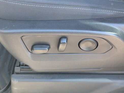 Used 2022 GMC Sierra 1500 Elevation image 24