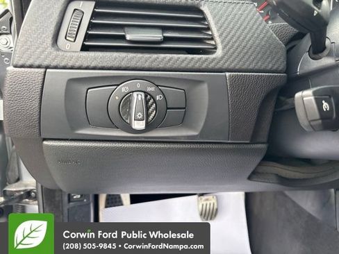 Used 2011 BMW M3 Convertible RWD image 13