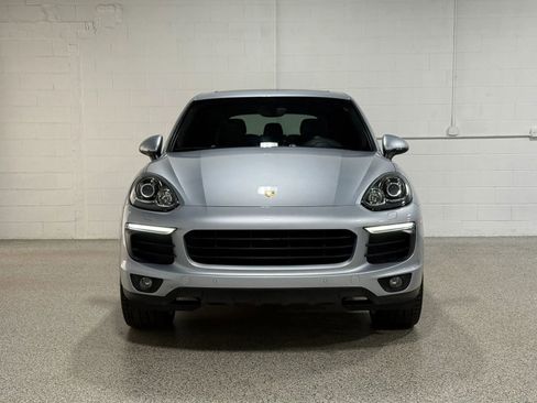 Used 2018 Porsche Cayenne Platinum Edition AWD/4WD image 3