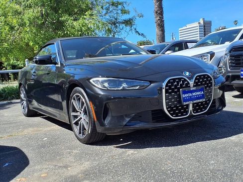 Used 2022 BMW 430i xDrive Convertible w/ Convenience Package image 3