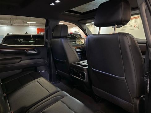 Used 2023 GMC Sierra 1500 Denali w/ Denali Reserve Package AWD/4WD image 35