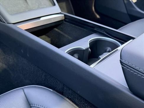 Used 2024 Tesla Model 3 Long Range image 23