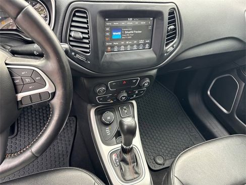 Used 2020 Jeep Compass Latitude w/ Cold Weather Group image 27