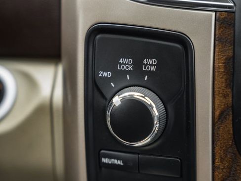 Used 2018 RAM 3500 Laramie Longhorn image 35