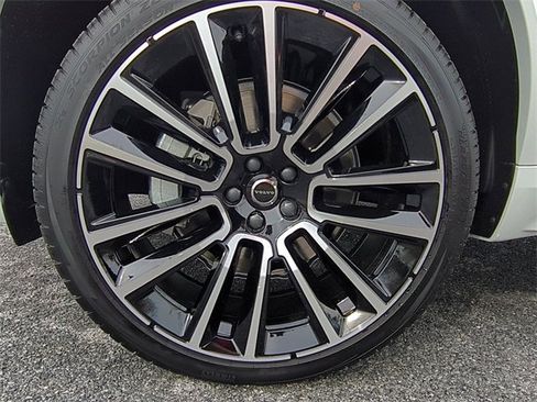 New 2026 Volvo XC90 B6 Plus image 23