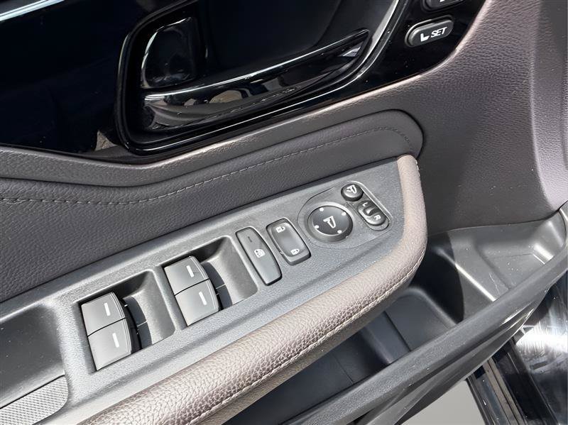 Used 2018 Honda Odyssey Elite image 19