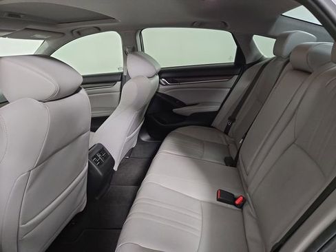 Used 2018 Honda Accord EX-L image 15