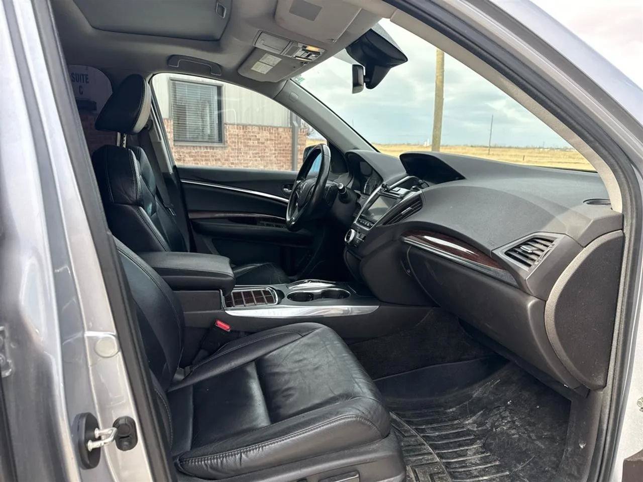 Used 2016 Acura MDX w/ Technology Package AWD/4WD image 41