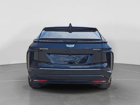 Used 2024 Cadillac Lyriq Luxury w/ LPO, Floor Liner Package AWD/4WD image 5
