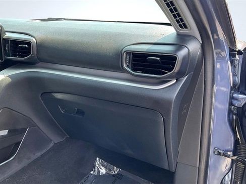 Certified 2021 Ford Explorer XLT w/ Equipment Group 202A image 17