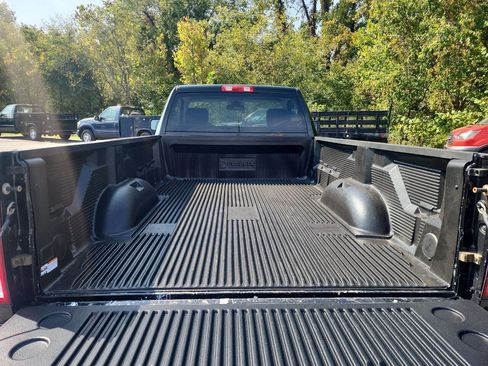 Used 2016 RAM 1500 Tradesman w/ Power & Remote Entry Group image 9