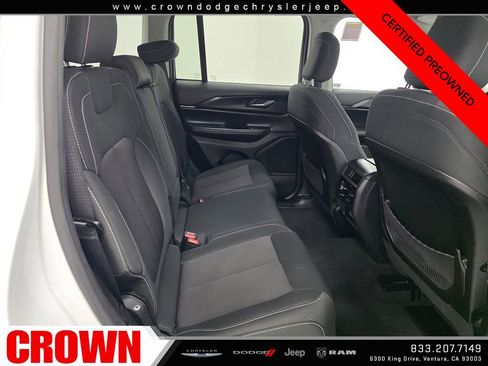 Certified 2024 Jeep Grand Cherokee Laredo AWD/4WD image 14