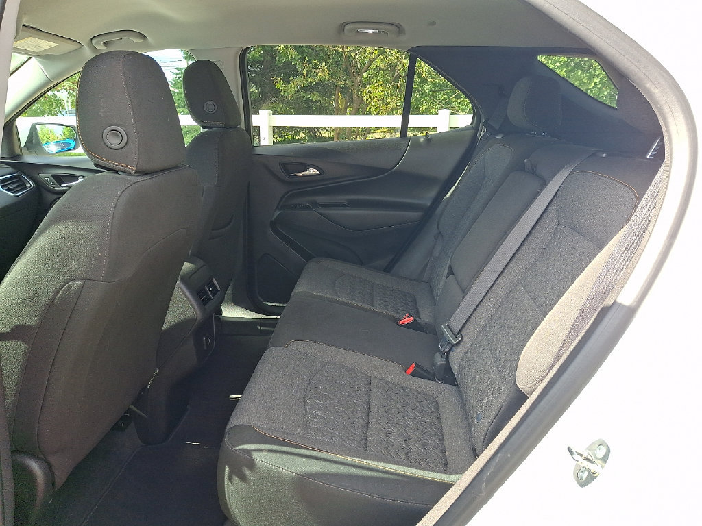 Used 2024 Chevrolet Equinox LT AWD/4WD image 10