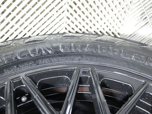 Used 2026 Lexus GX 550 image 52