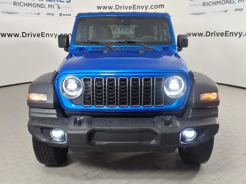 Used 2025 Jeep Wrangler Sport S image 2